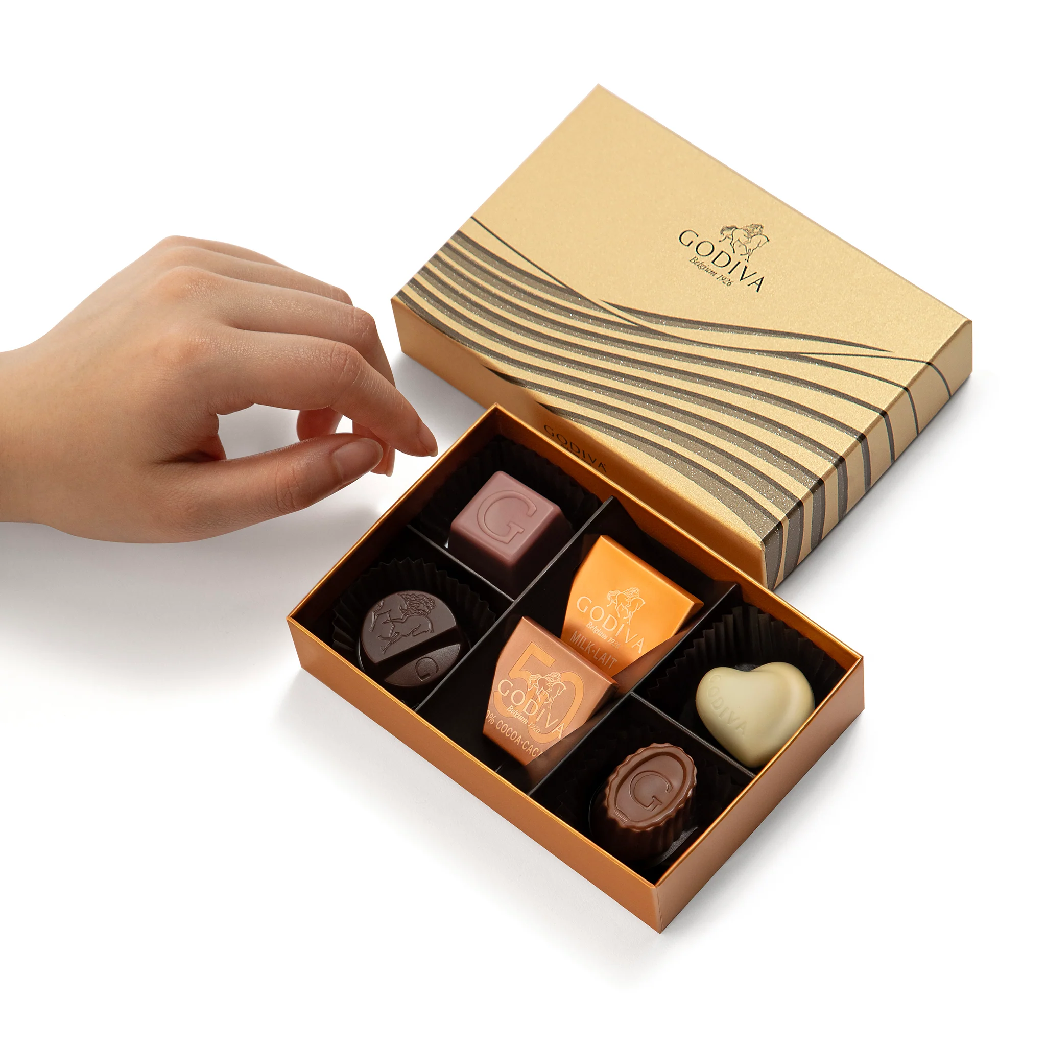Heart of Gold Collection Gift Box, 6 Pieces | 57g - Image 3