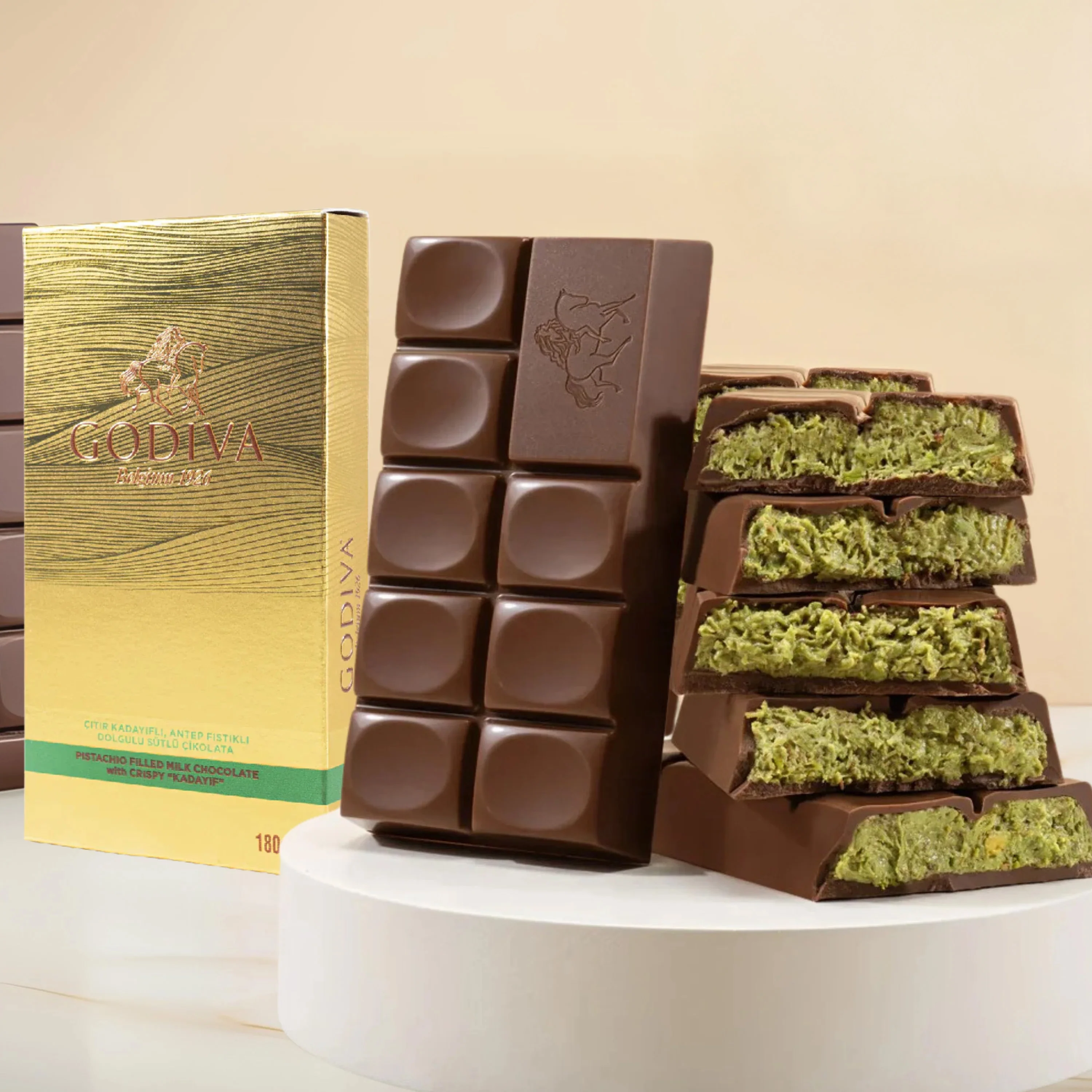 Pistachio-Filled Milk Chocolate Tablet with Crispy Kadayif, 180g - Image 5